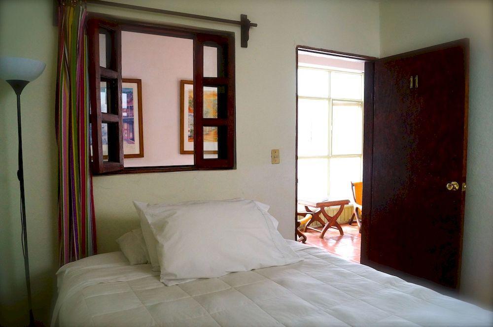 Hotel Aqui Es Mexico Альенде Экстерьер фото